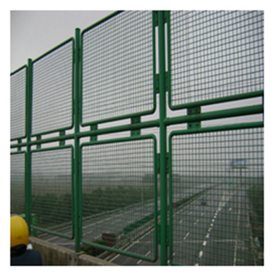 機場圍欄與圍墻防護網(wǎng)鋼絲 構(gòu)筑高效安全防護體系